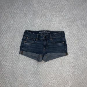 Jean shorts with folded bottom